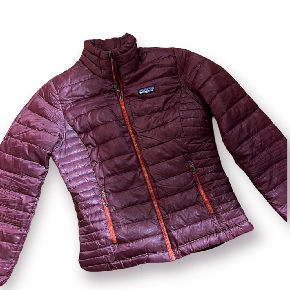 Patagonia Lightweight Down Puffer Sweater Jacket Burgundy Size S